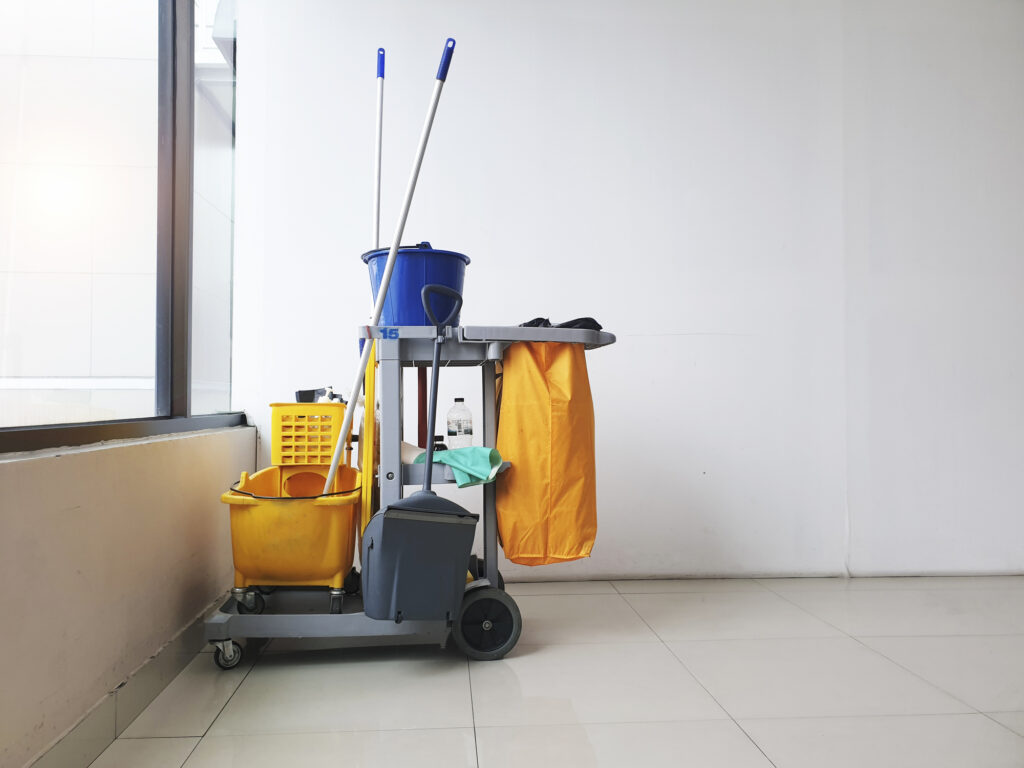 Tips For Keeping A Clean Janitorial Closet For Time, Labor & Cost Savings