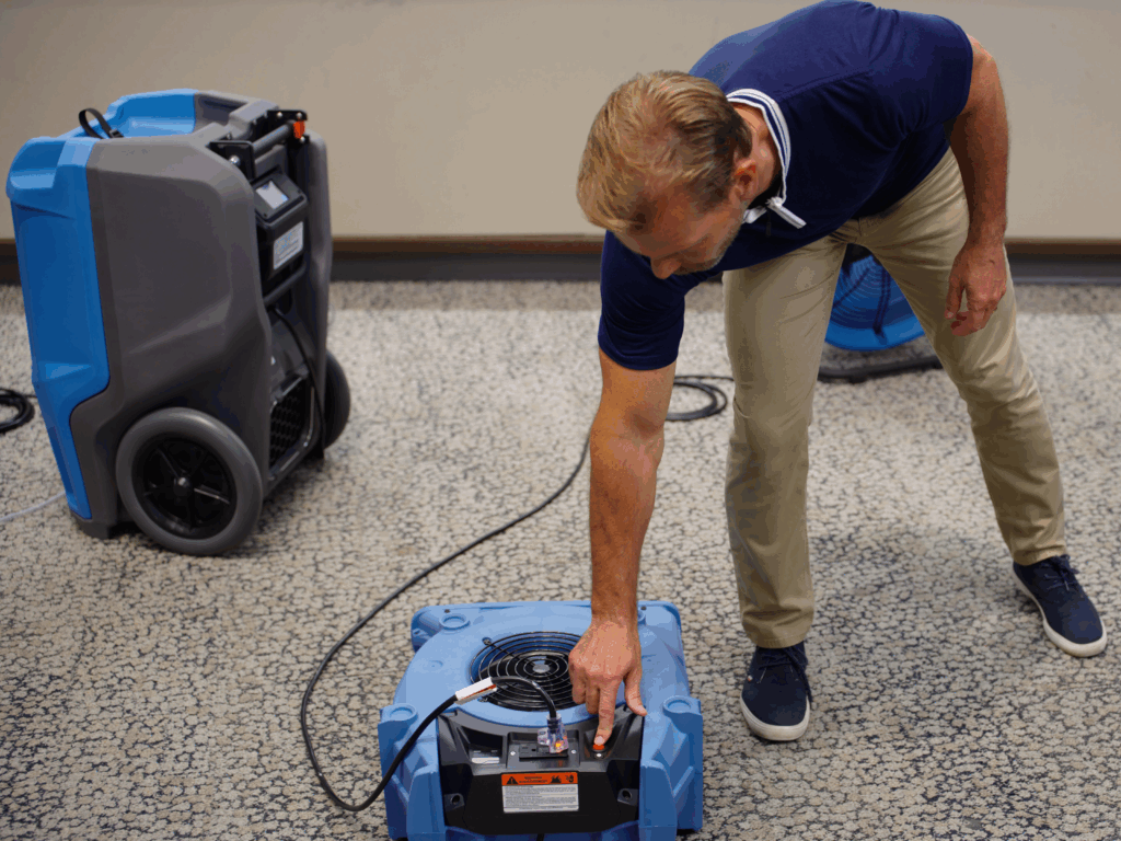 How Dehumidifiers and Air Movers Team Up