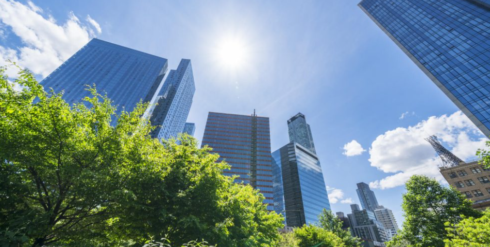 4 ways power digitalization gets your building closer to net-zero