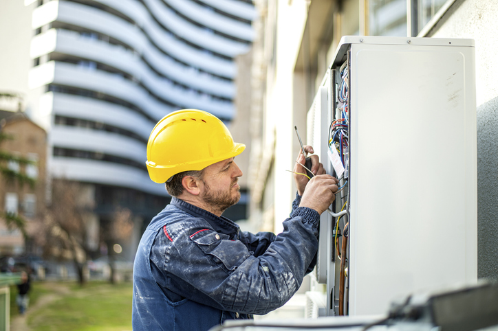 Reduce Tenant Complaints with HVAC Proactive Maintenance